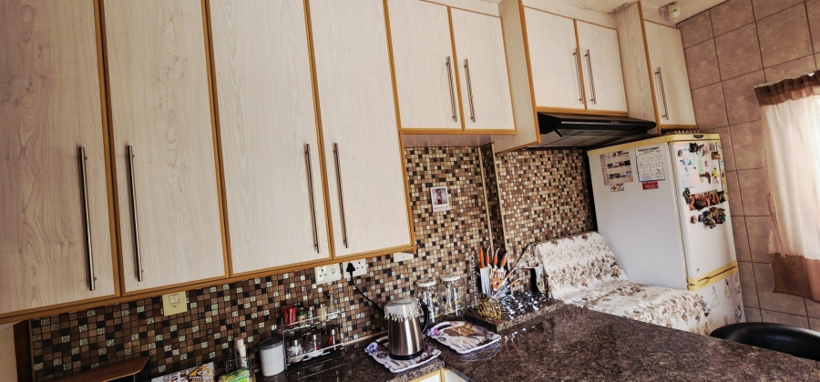 3 Bedroom Property for Sale in Kroonheuwel Free State